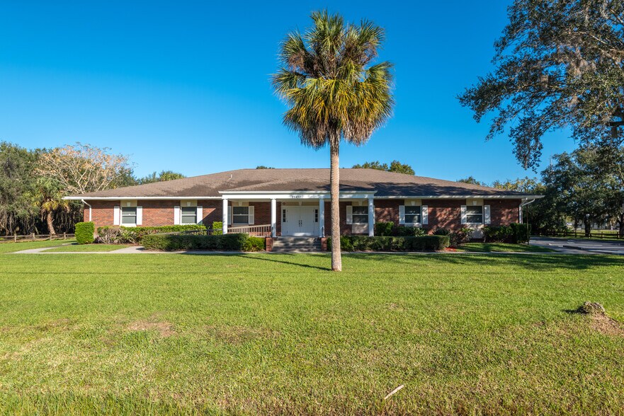 Primary Photo Of 25450 Airport Rd, Punta Gorda Medical For Sale