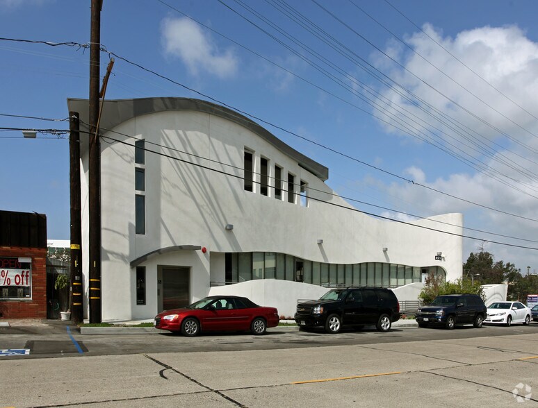 More Photos Of 495 N Old Newport Blvd, Newport Beach Medical For Lease