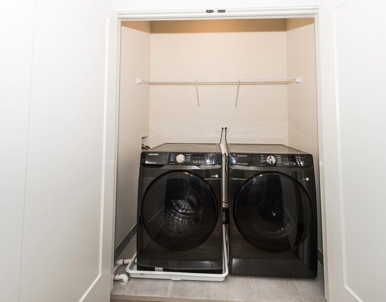 More Photos Of 3762 S Indiana Ave, Chicago Apartments For Sale