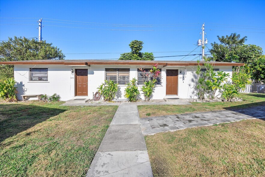 More Photos Of 14260 SW 88th Ave, Palmetto Bay Apartments For Sale