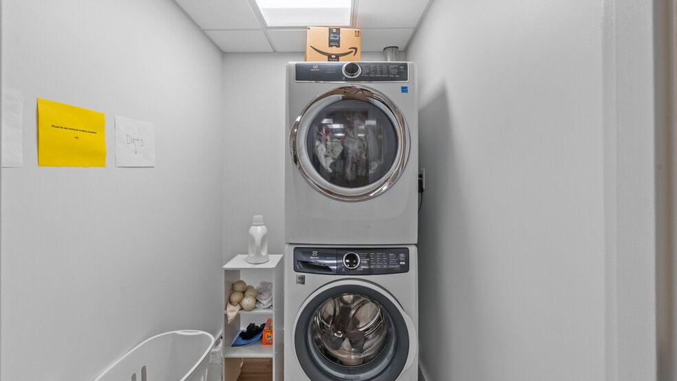 More Photos Of 111 Chestnut St, Providence Office For Lease