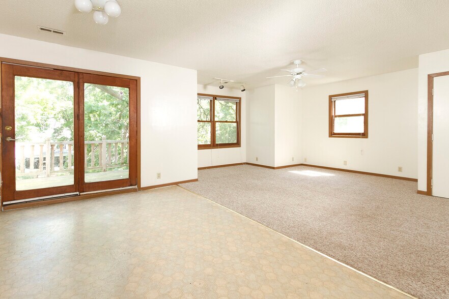 More Photos Of 1910 Feronia Ave, Saint Paul Apartments For Sale