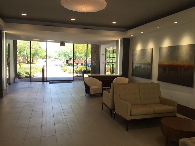 More Photos Of 17200 N Perimeter Dr, Scottsdale Coworking Space