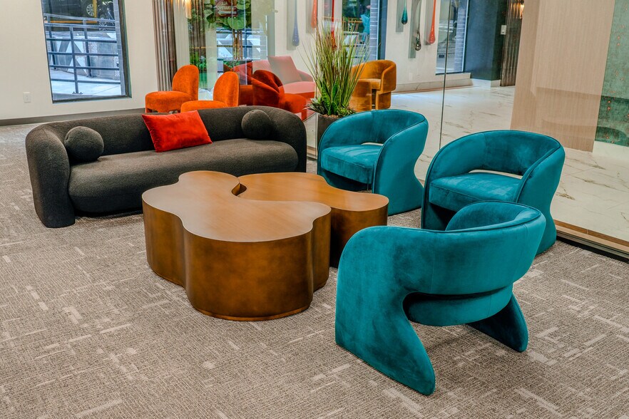 More Photos Of 4151 Southwest Fwy, Houston Office For Lease