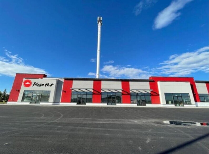 More Photos Of 2974 Main St SE, Airdrie General Retail For Lease