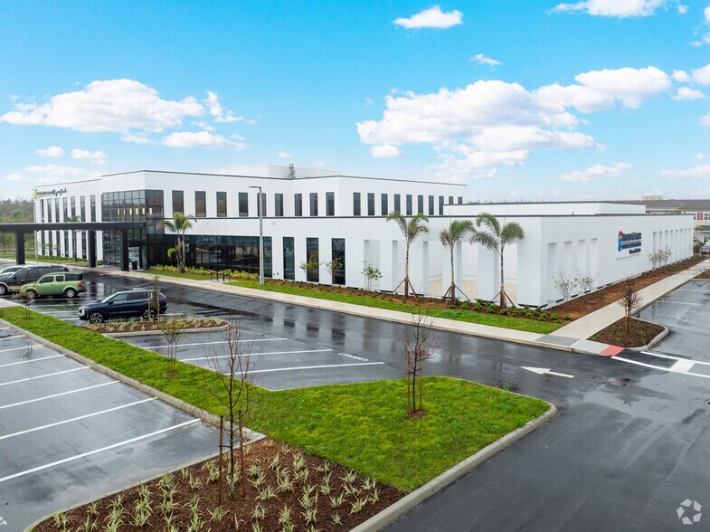 More Photos Of 2895 Hueland Pond Blvd, Wesley Chapel Medical For Lease