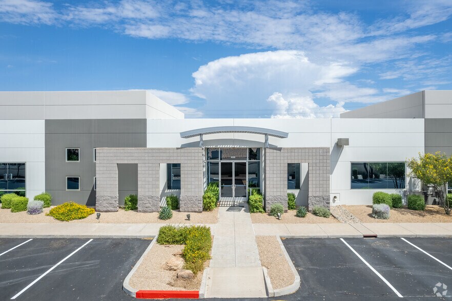 More Photos Of 8801 E Raintree Dr, Scottsdale Office For Lease