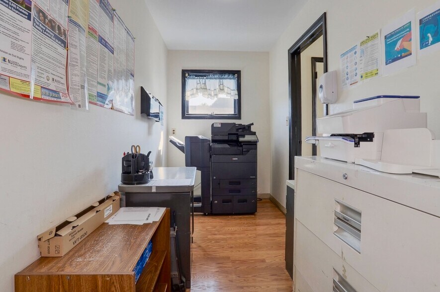 More Photos Of 661 Franklin Ave, Nutley Office Residential For Sale