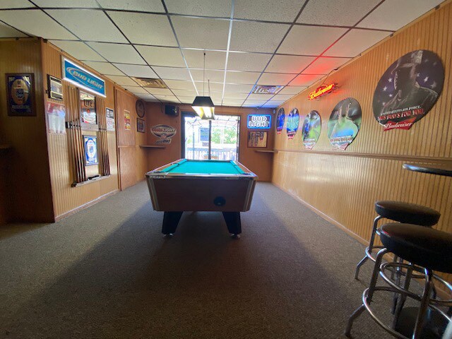 More Photos Of 1803 Main St, Green Bay Bar For Sale