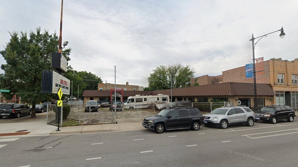 More Photos Of 4133-4135 W Lawrence Ave, Chicago General Retail For Sale