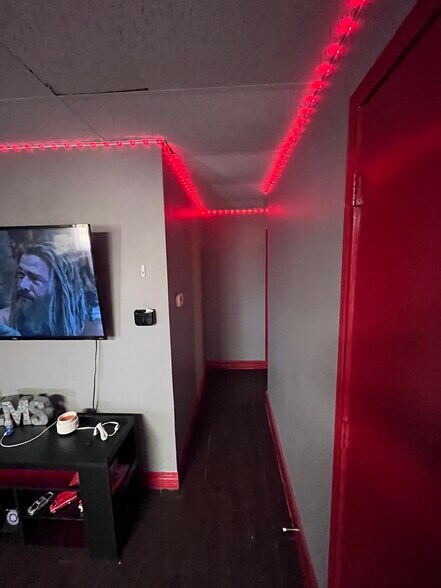 More Photos Of 1344 Mims Rd, Rockwall Office For Lease