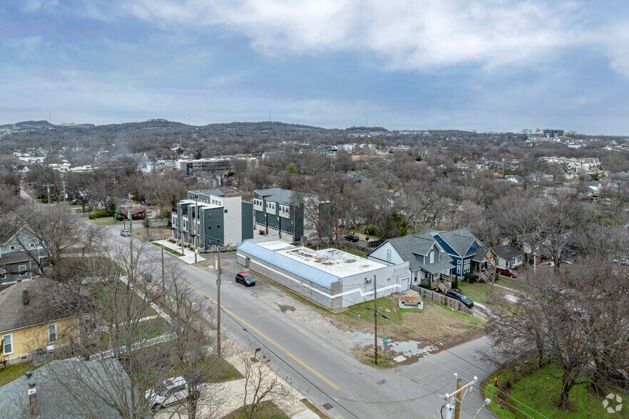 More Photos Of 1513 Meridian St, Nashville Warehouse For Lease