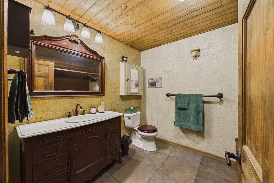 More Photos Of 949 Highway 82, Mountain Park Storefront Retail Residential For Sale