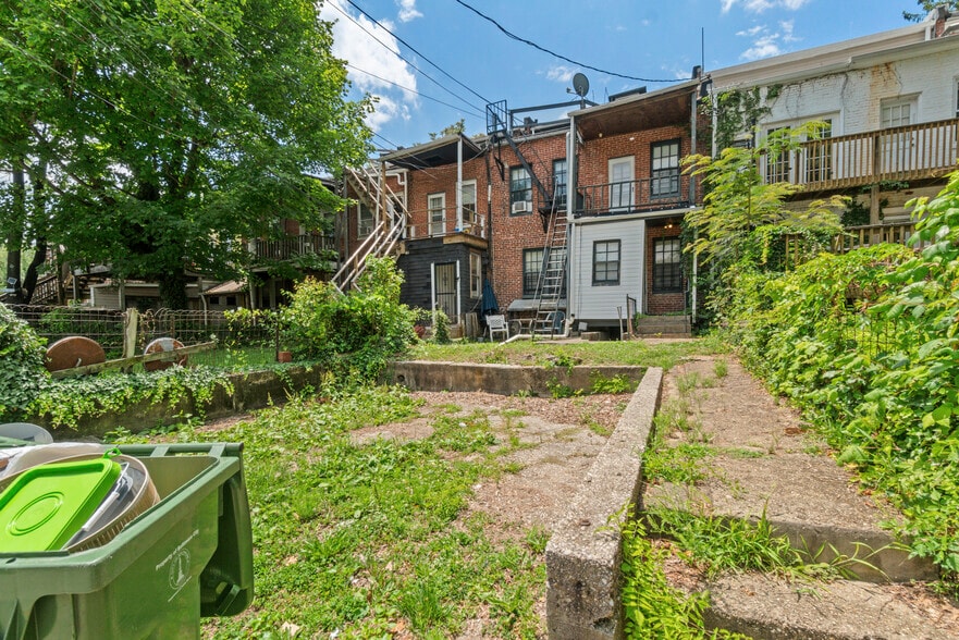 More Photos Of 3211 Guilford Ave, Baltimore Apartments For Sale