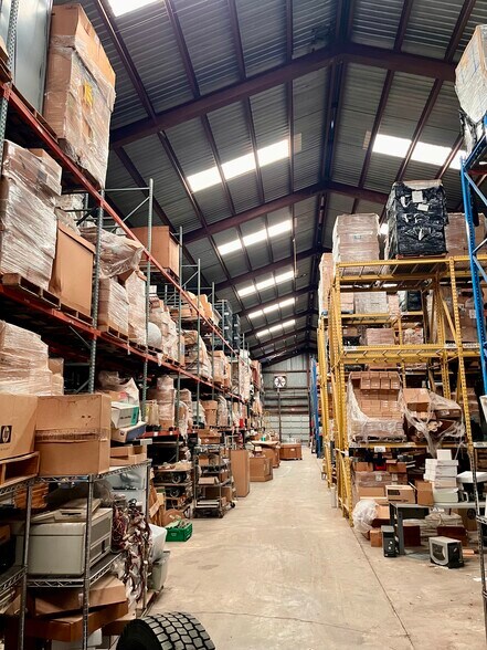 More Photos Of 3516 Tarrant Main St, Fort Worth Warehouse For Sale
