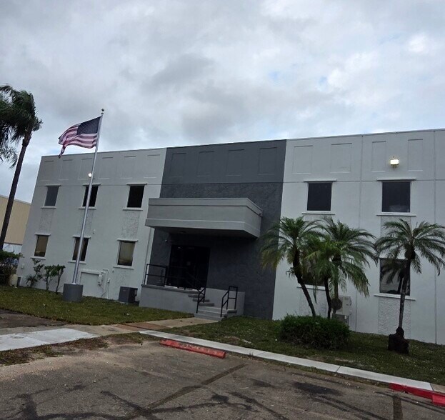 Primary Photo Of 3443 NW 107th St, Miami Warehouse For Lease