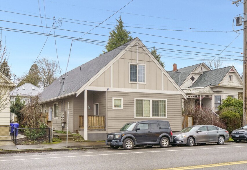 More Photos Of 3324 SE 11th Ave, Portland Apartments For Sale