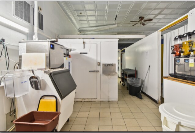 More Photos Of 118 E Main St, Dwight General Retail For Sale