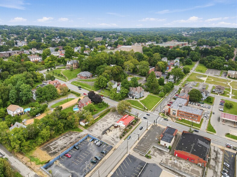More Photos Of 305 N Jefferson St, New Castle Restaurant For Sale