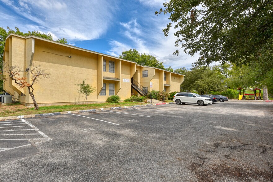 More Photos Of 737 W Mayfield Blvd, San Antonio Apartments For Sale