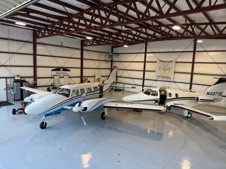 More Photos Of 265 Fruit St, Mansfield Airport For Sale