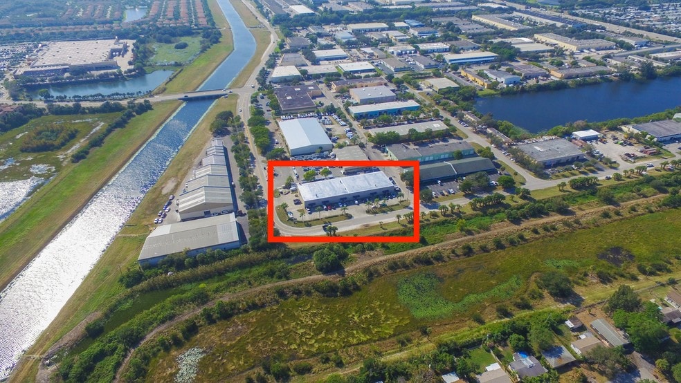 More Photos Of 3520 Consumer St, West Palm Beach Warehouse For Lease