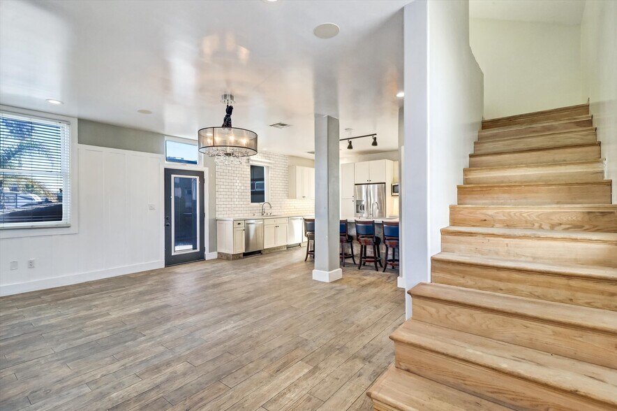 More Photos Of 907 Elizabeth St, Alviso Office Residential For Sale