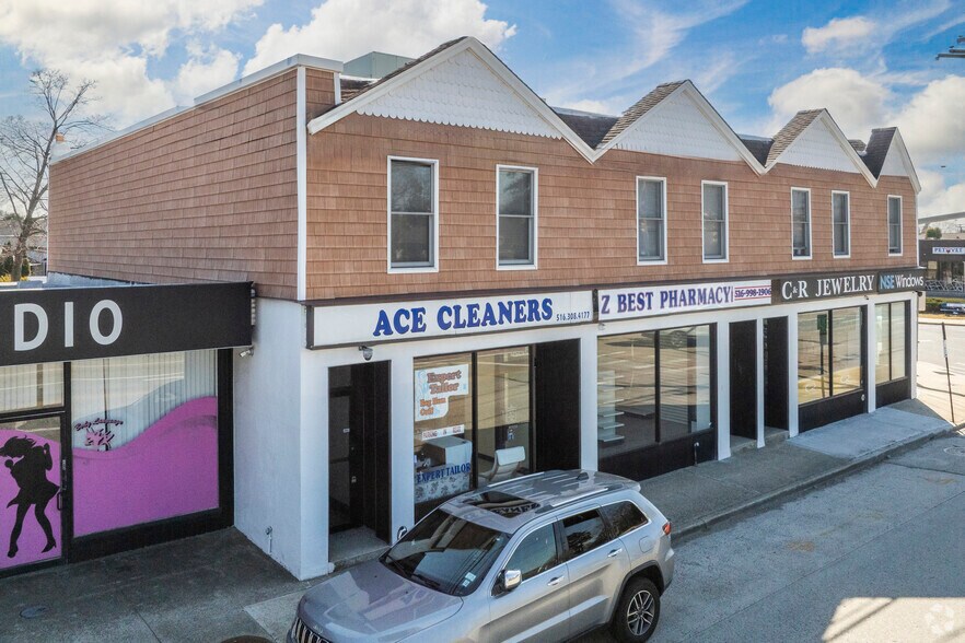 More Photos Of 5340-5346 Merrick Rd, Massapequa Storefront Retail Residential For Sale