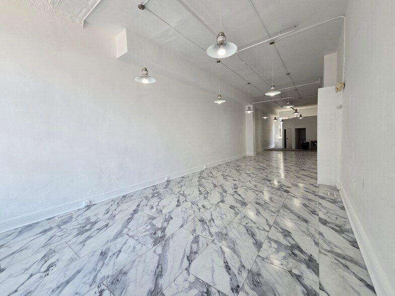 More Photos Of 900-924 W Broad St, Richmond Apartments For Lease