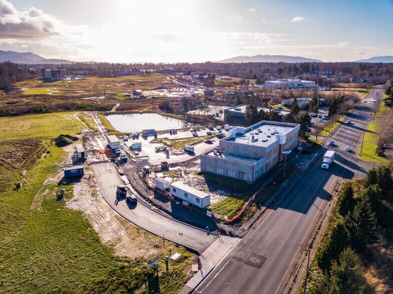 More Photos Of 381 W Horton Rd, Bellingham Medical For Sale