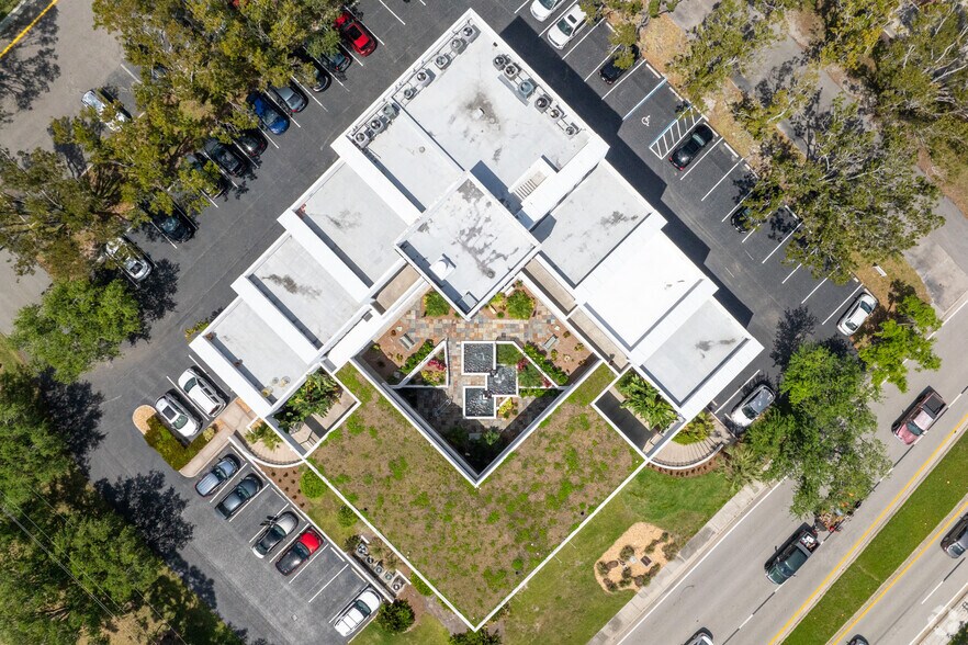 More Photos Of 8660 College Pky, Fort Myers Medical For Lease