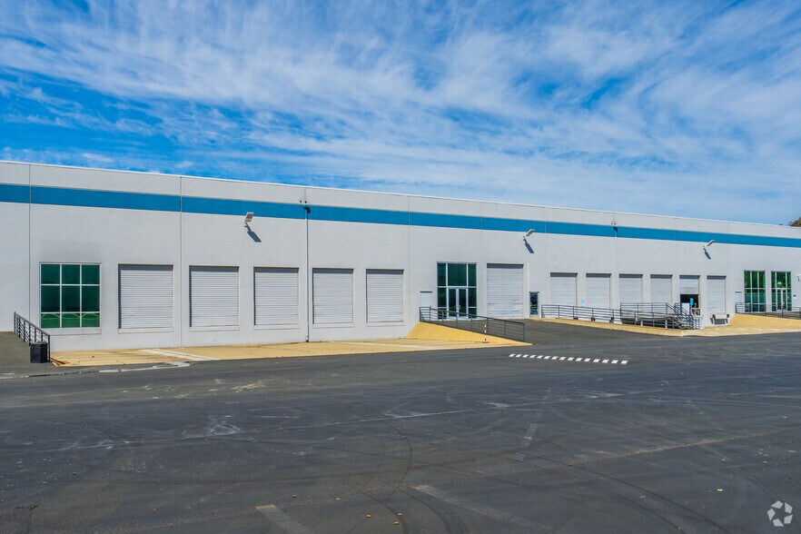 More Photos Of 6474 Patterson Pass Rd, Livermore Warehouse For Lease