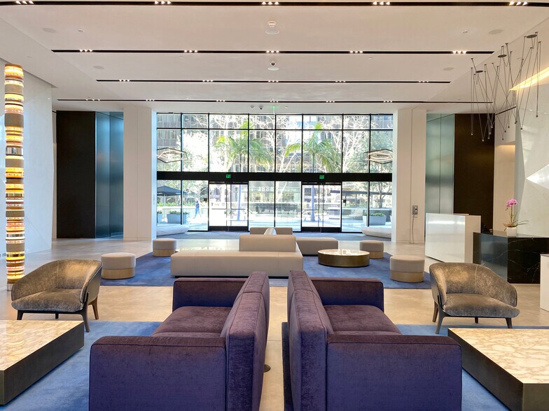 More Photos Of 1925 Century Park E, Los Angeles Office For Lease