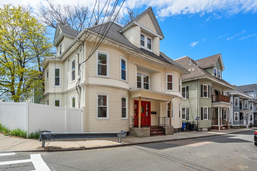 Primary Photo Of 10 Royal St, Boston Multifamily For Sale