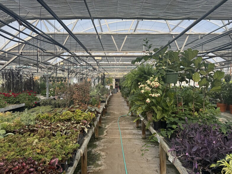 More Photos Of 670 Alfred Rd, Arundel Garden Center For Sale