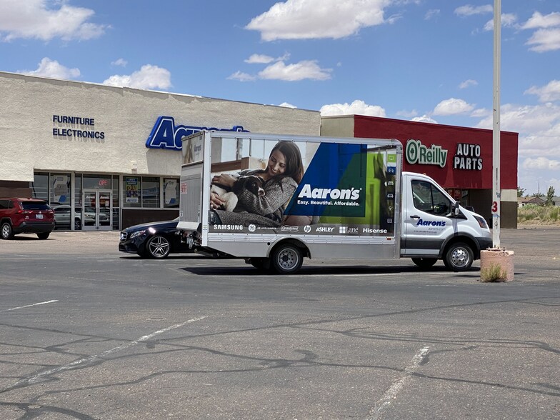 More Photos Of 1501-1531 Navajo Blvd, Holbrook Storefront For Lease
