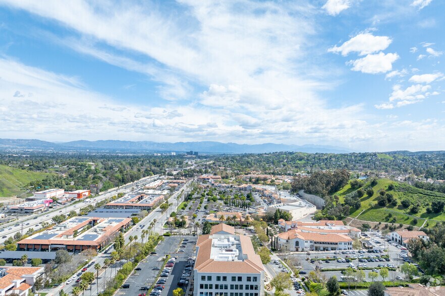 More Photos Of 23975 Park Sorrento, Calabasas Office For Lease