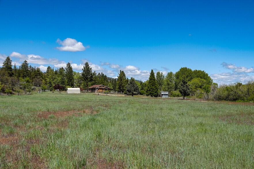 More Photos Of 10800 South Hwy 3 hwy, Callahan Land For Sale