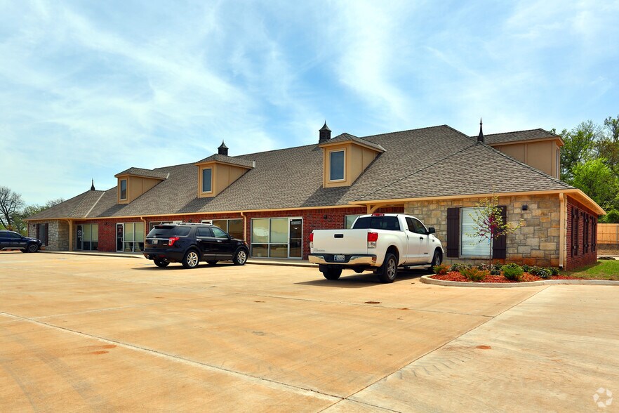 More Photos Of 5480 Main, Del City Office For Sale