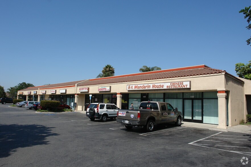 More Photos Of 4505-4597 Pleasant Valley Rd, Camarillo Storefront Retail Office For Lease
