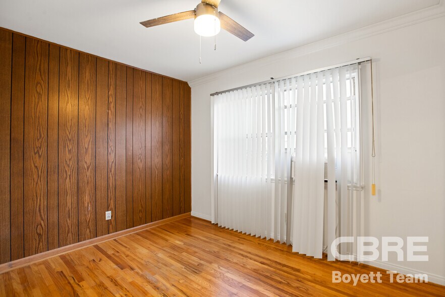 More Photos Of 6504 Woodley Ave, Van Nuys Apartments For Sale
