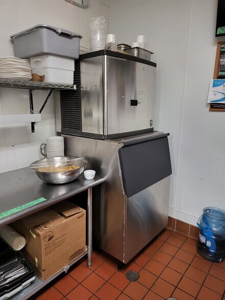 More Photos Of 251-253 Main St, Placerville Restaurant For Sale