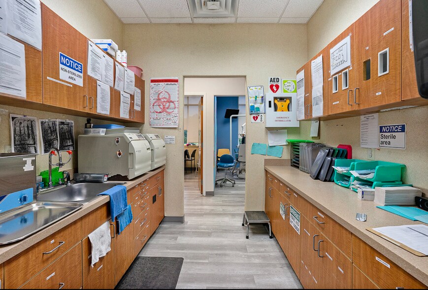 More Photos Of 2901 Dutton Mill Rd, Aston Medical For Sale