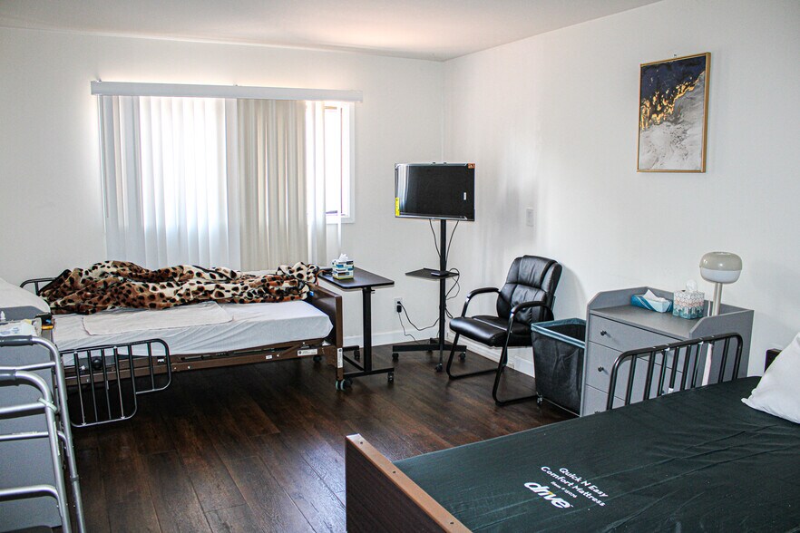 More Photos Of 16210 Halsey St, Granada Hills Healthcare For Sale