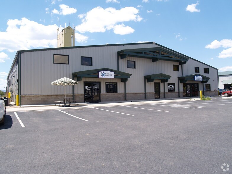 Primary Photo Of 8017 S 1st St, Wellington Warehouse For Lease