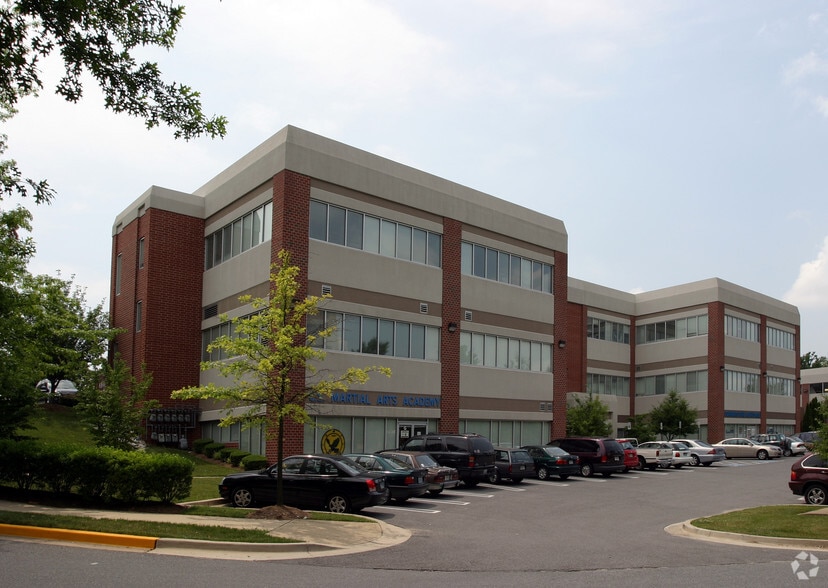 More Photos Of 811 Russell Ave, Gaithersburg Office Residential For Lease