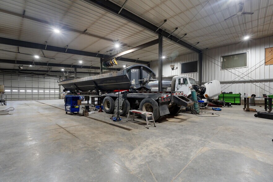 More Photos Of 2765 Fairgrounds Rd, American Falls Distribution For Sale