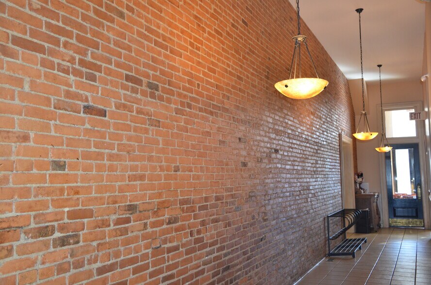 More Photos Of 11 Benton Ave E, Albia Restaurant For Sale