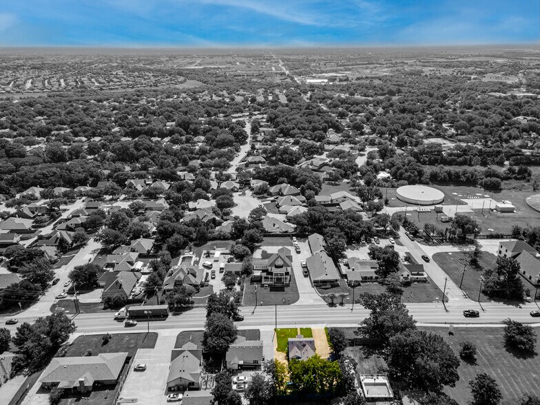 More Photos Of 907 N Goliad Rd, Rockwall Office For Lease