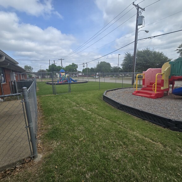 More Photos Of 1770 Country Club Dr, Mansfield Daycare Center For Sale